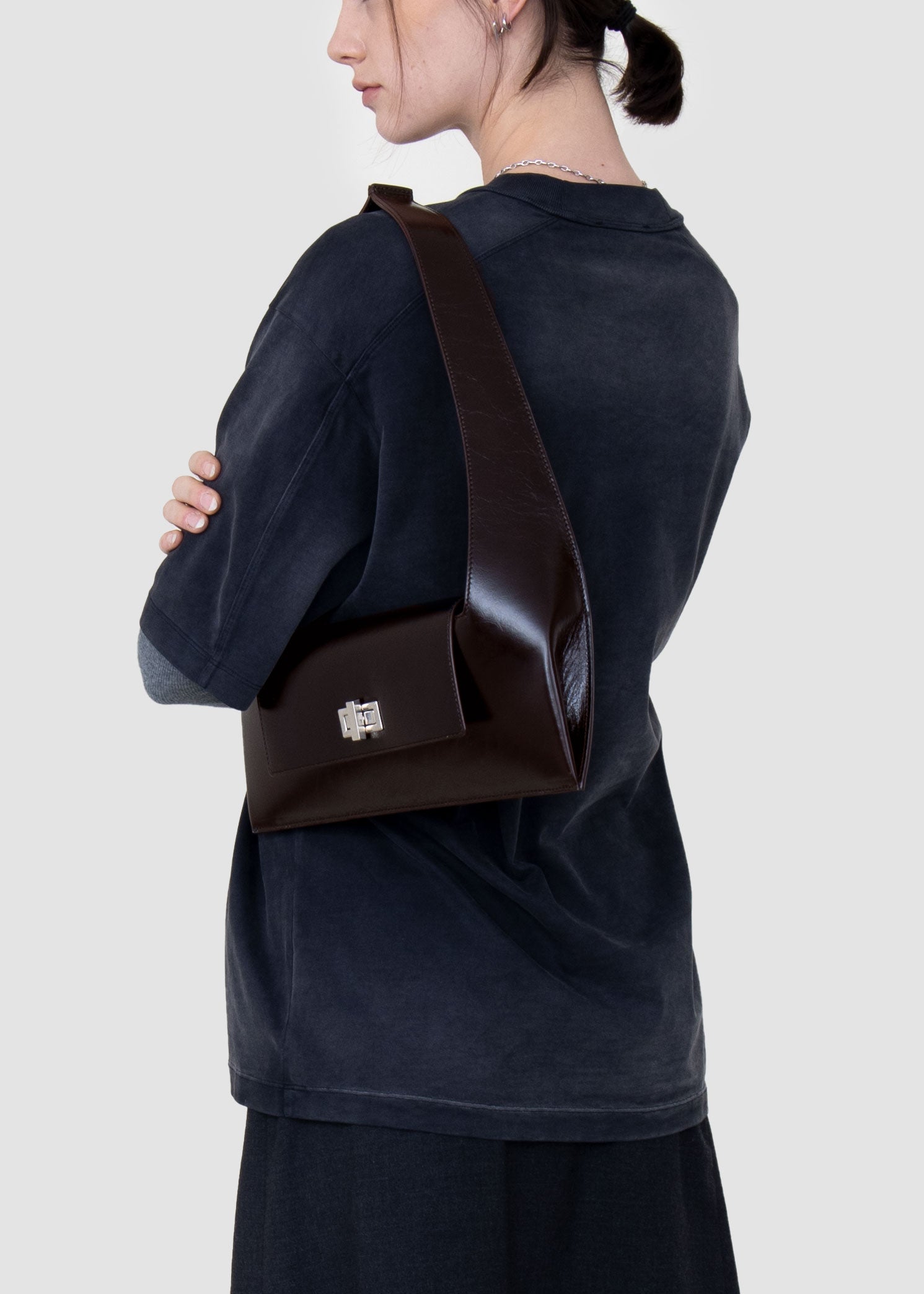 Baguette - Dark Brown Alias