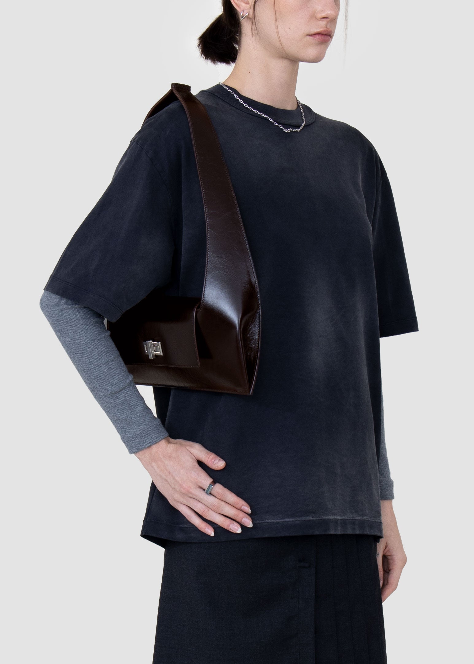 Baguette - Dark Brown Alias