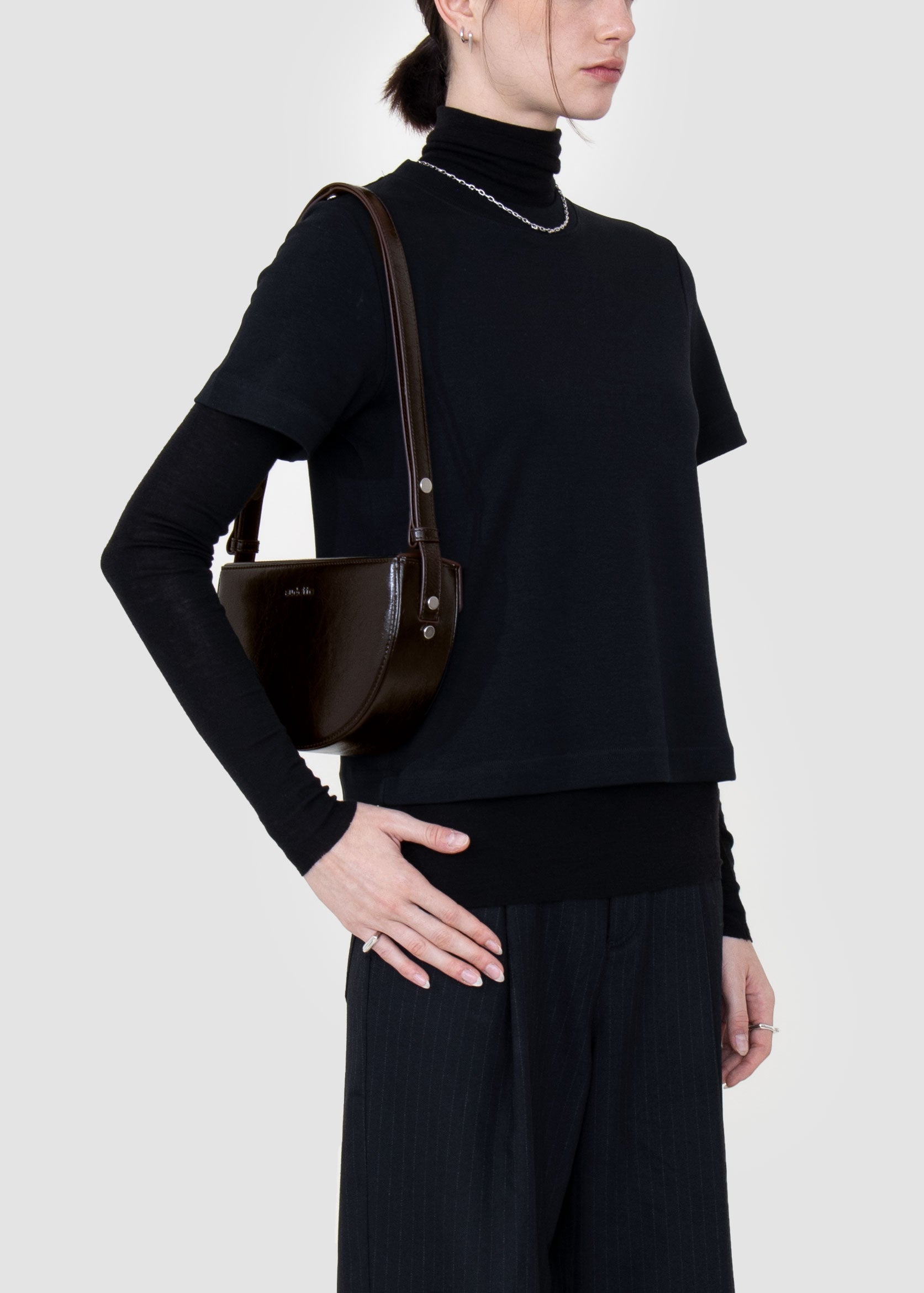 Nuit - Dark Brown Alias