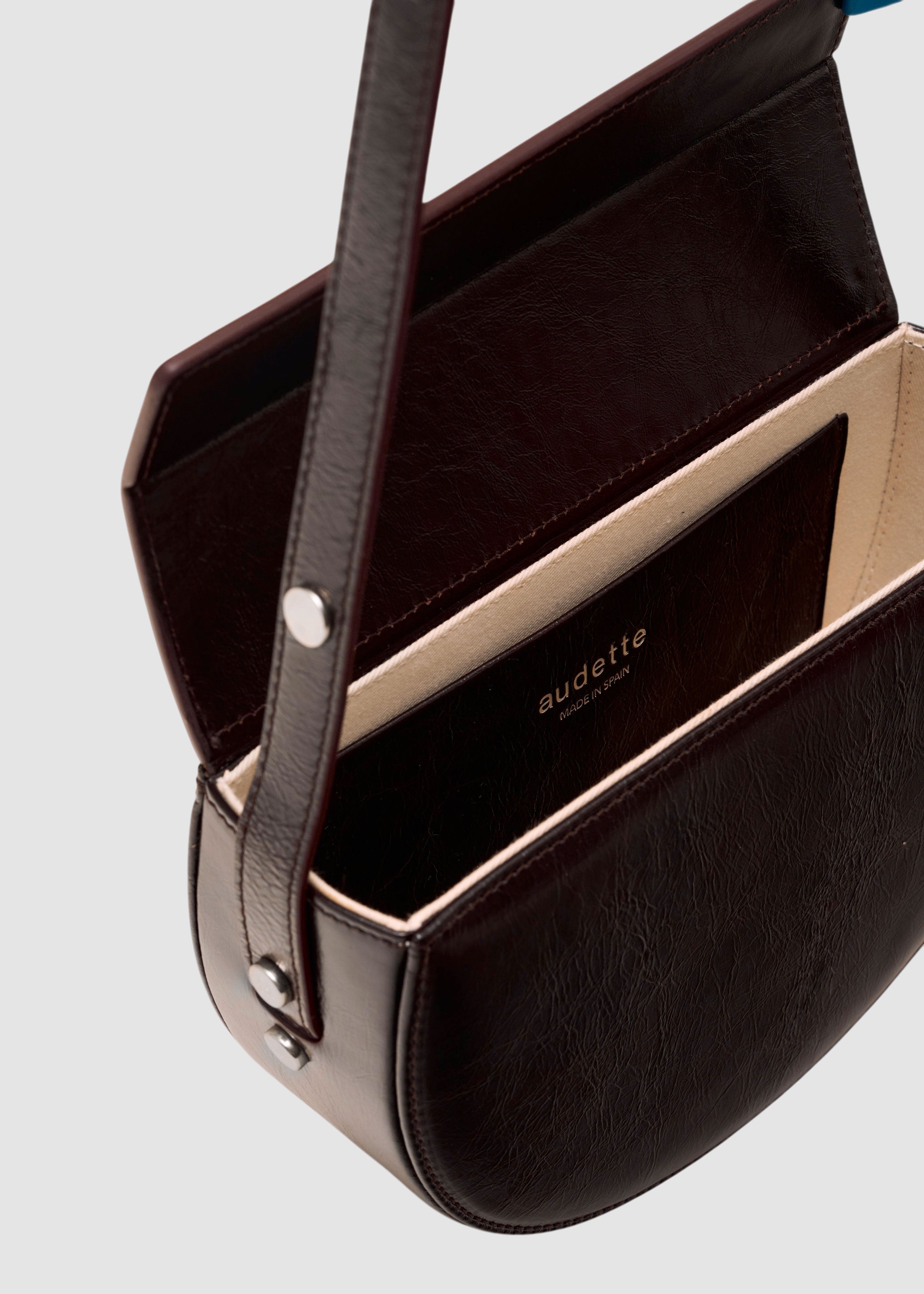 Nuit - Dark Brown Alias