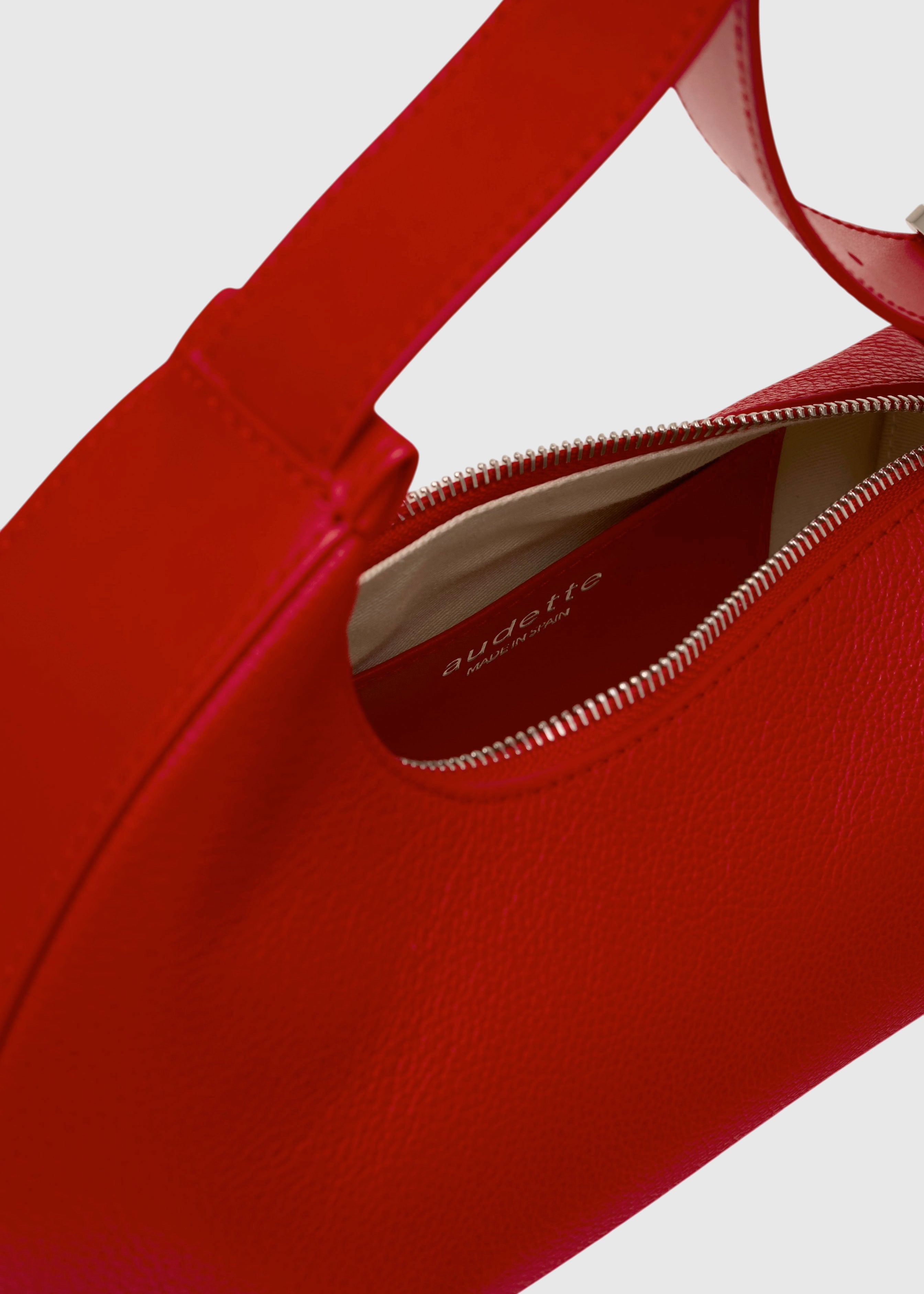 Petit Gondol - Red Grained