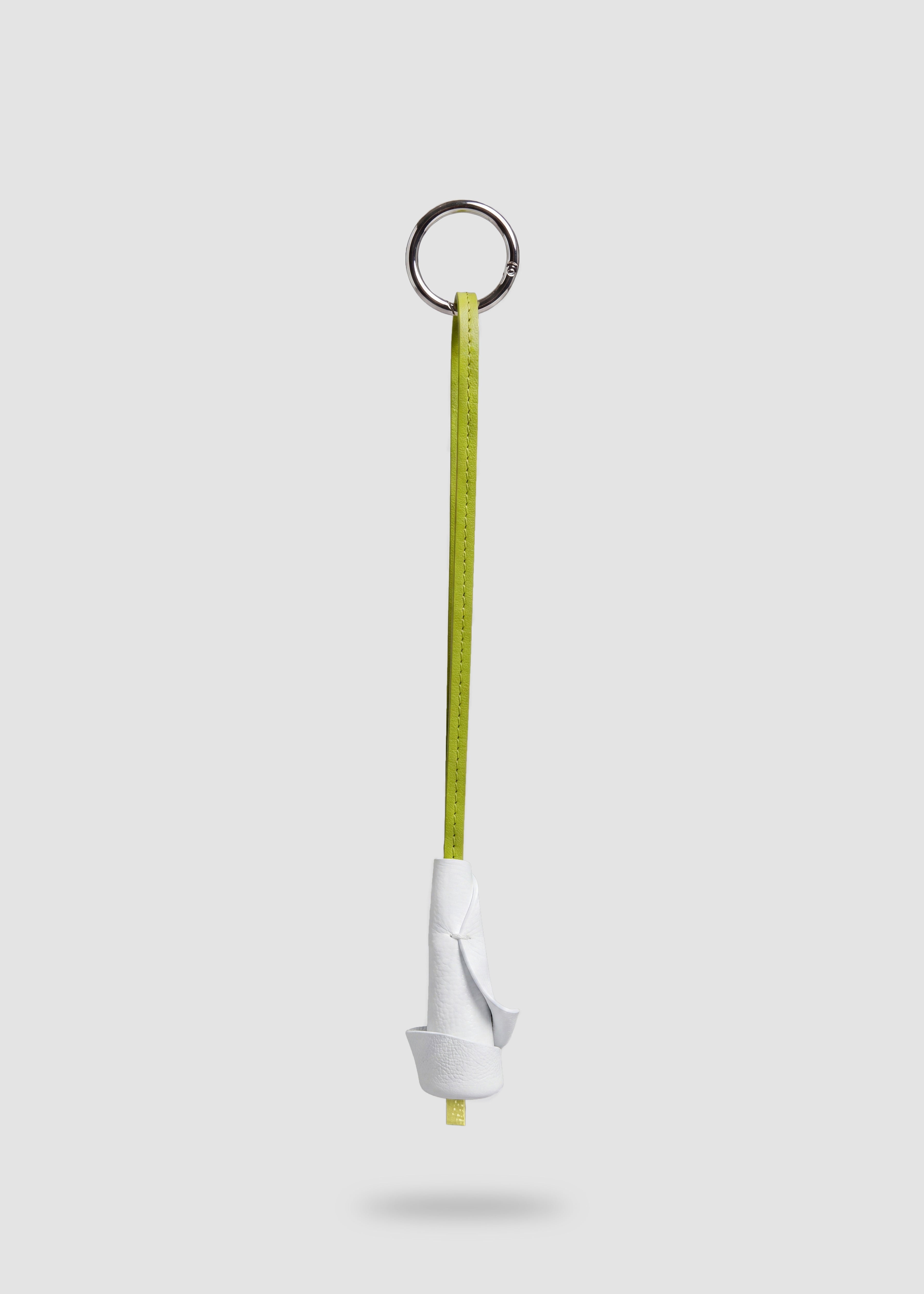 Charm - White Arum
