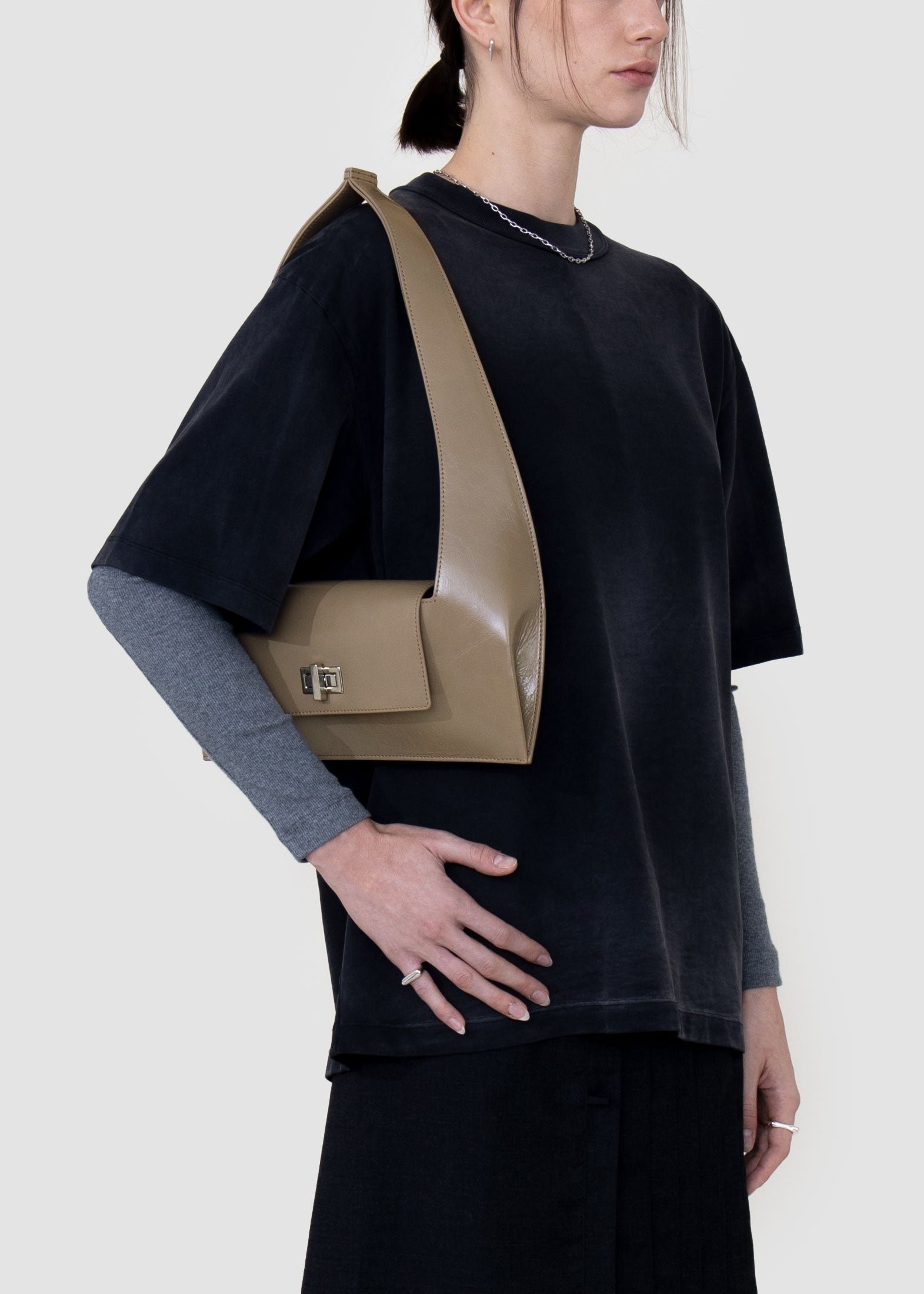 Baguette - Light Taupe Alias