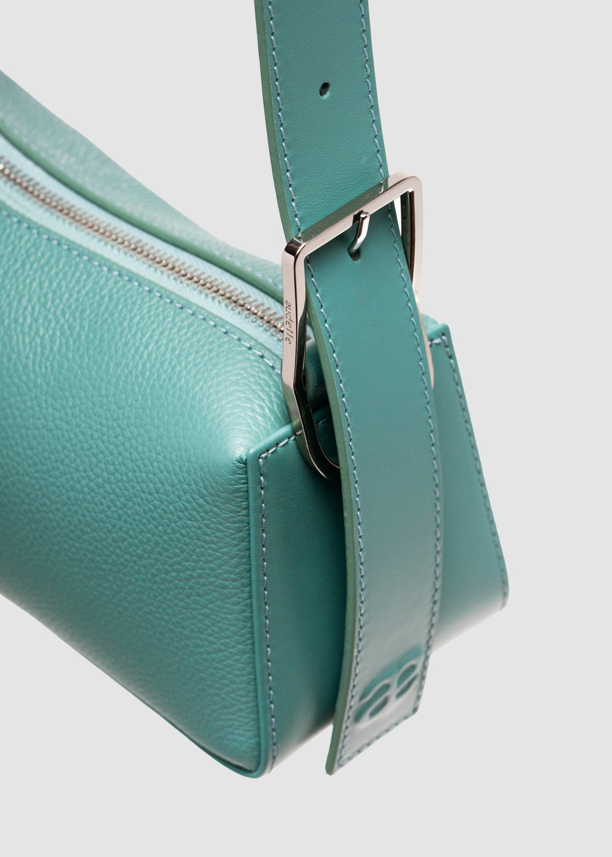 Petit Gondol - Aqua Grained
