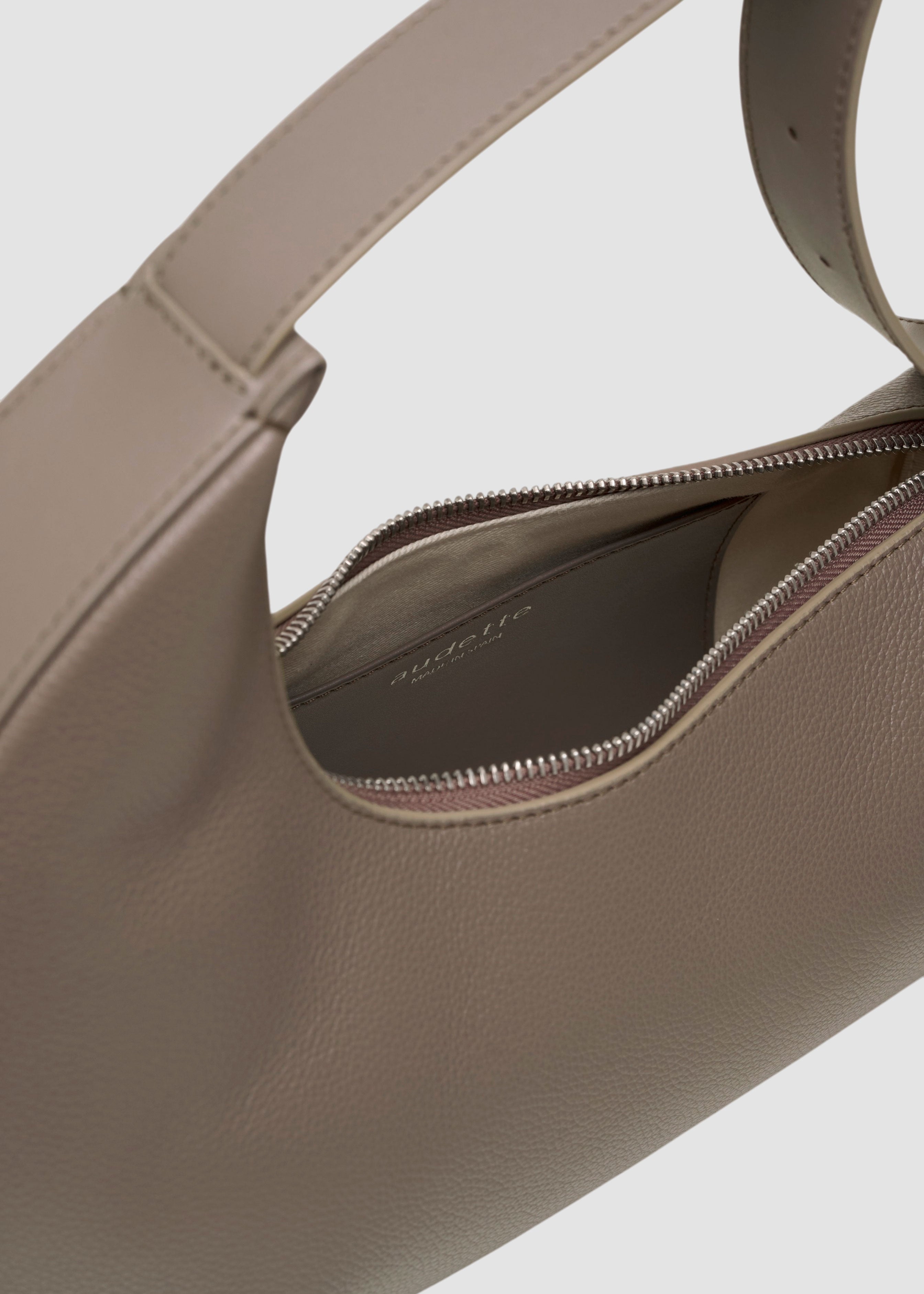 Petit Gondol - Taupe Grained