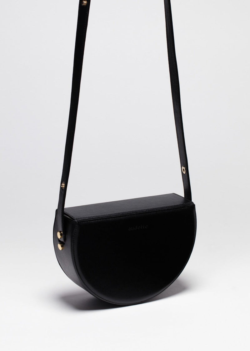 Nuit - Black